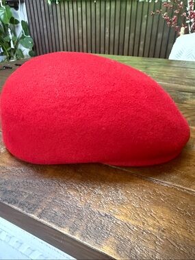 Vintage Newsboy Cabbie Ivy-Style Classic Red Wool Hat Cap
